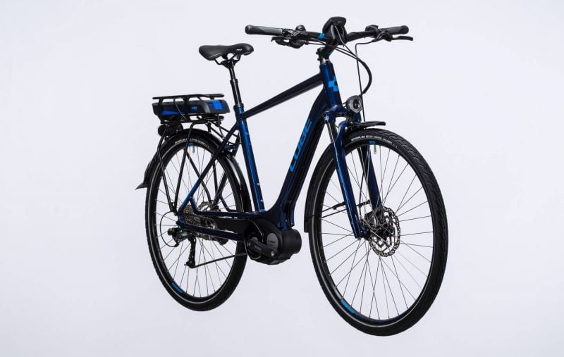 Электровелосипед Cube Touring Hybrid 400 2017 Электровелосипед Cube Touring Hybrid 400 2017